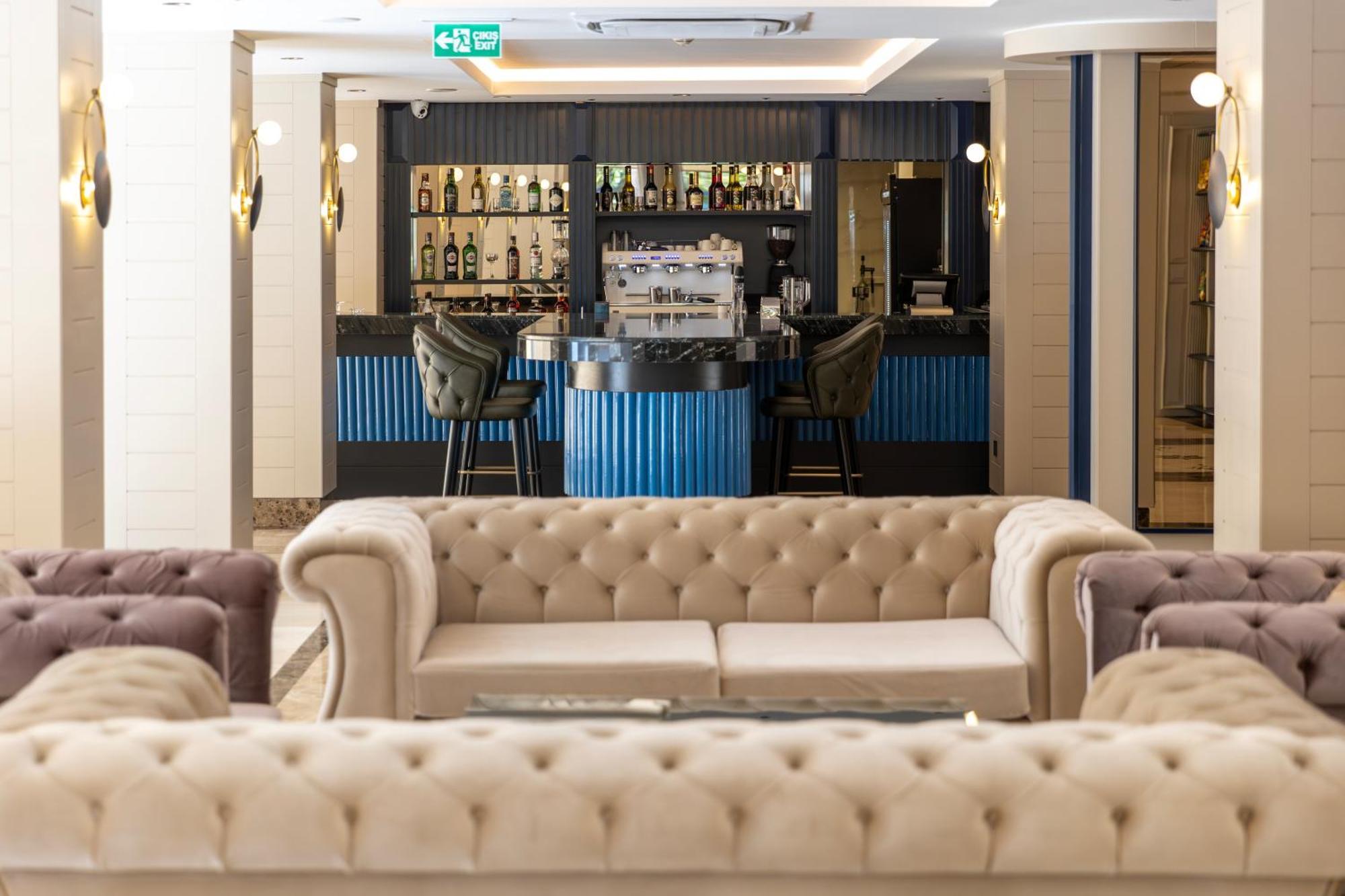 Delta Hotels By Marriott Antalya Lara - Adult Only 외부 사진