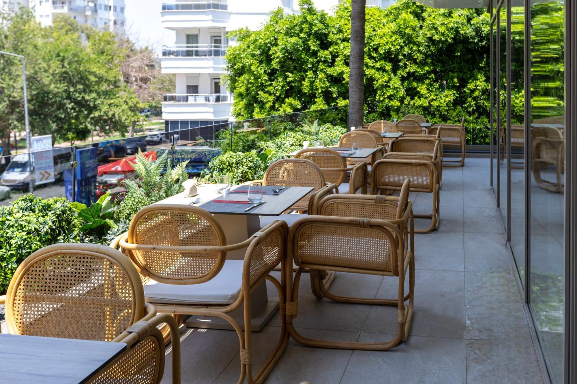 Delta Hotels By Marriott Antalya Lara - Adult Only 외부 사진